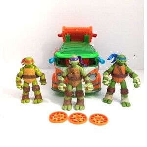 Teenage Mutant Ninja Turtles Half Shell Heroes Party Wagon 2015 (With pizzas)